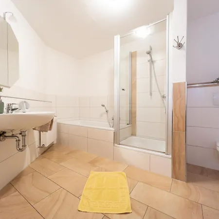 Hof Koehne - Altes - Hase Apartment *